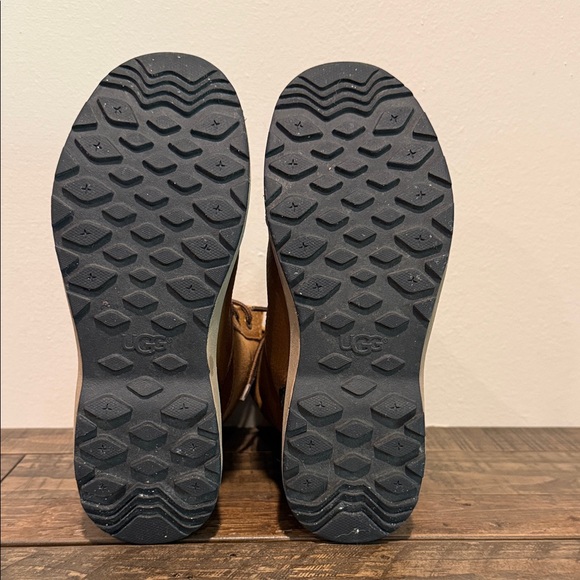 UGG Tan and Black Lace-Up Boots - Picture 5 of 7